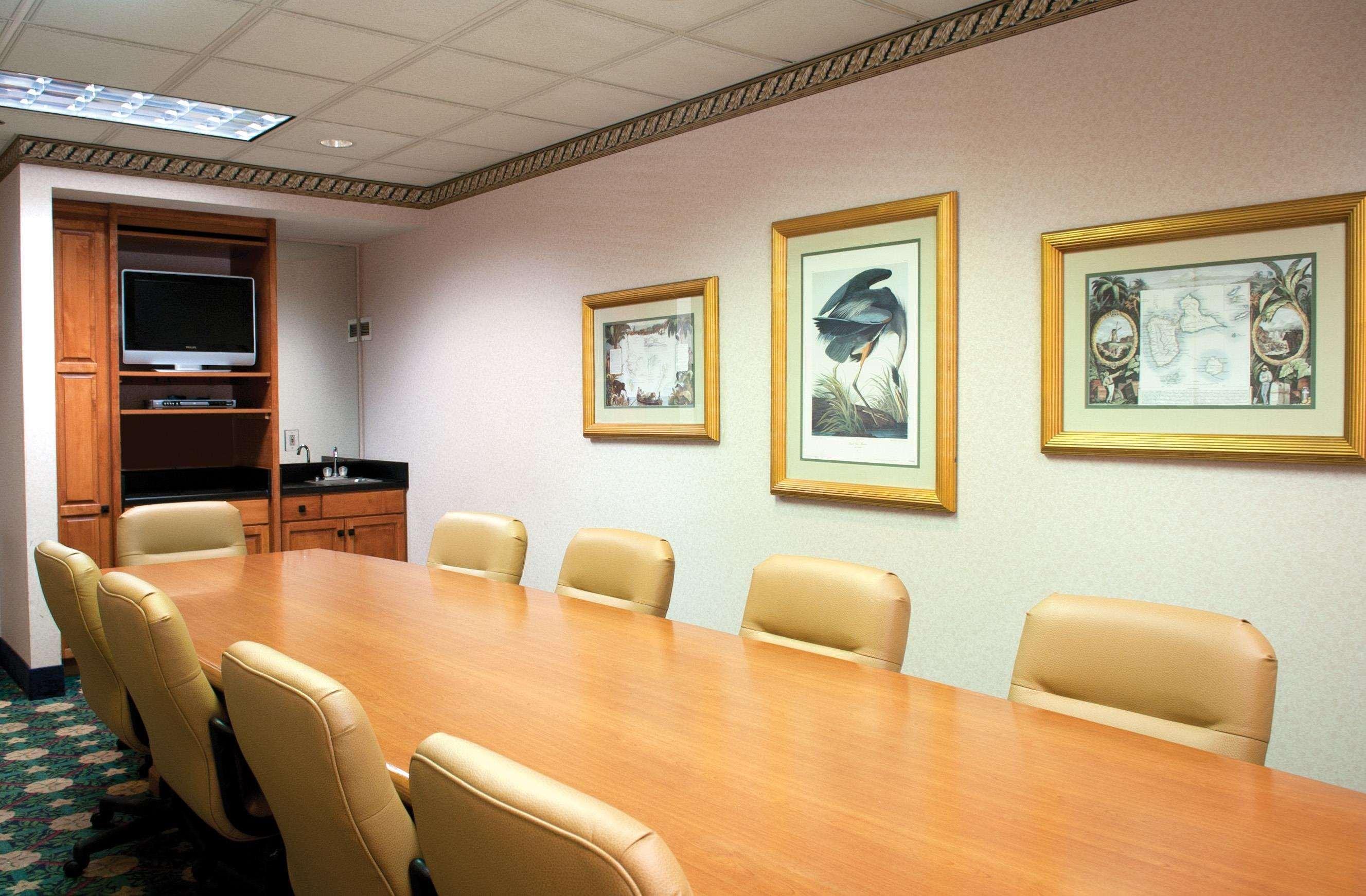 Hampton Inn Pensacola-Airport Obchodní fotografie