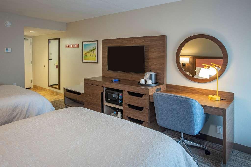 Hampton Inn Pensacola-Airport Pokoj fotografie